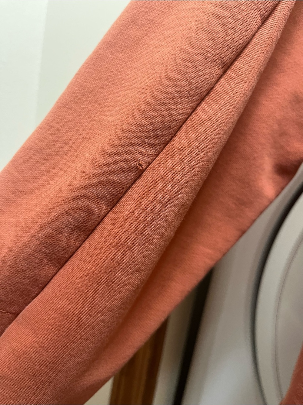 Pact Organic Burnt Orange Hoodie Size Large *flawed* - Picture 6 of 6